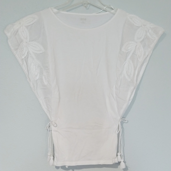 ana A New Approach Blouse - Picture 1 of 7